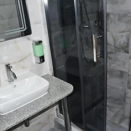 1869 Zemun Pensjonat *