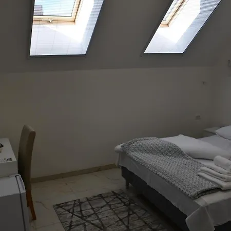 Pensjonat 1869 Zemun Belgrad