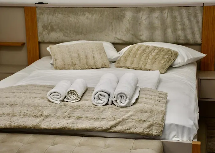 Konukevi 1869 Zemun *