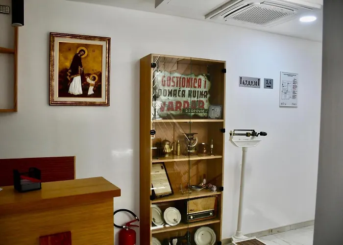 Konukevi 1869 Zemun Belgrad